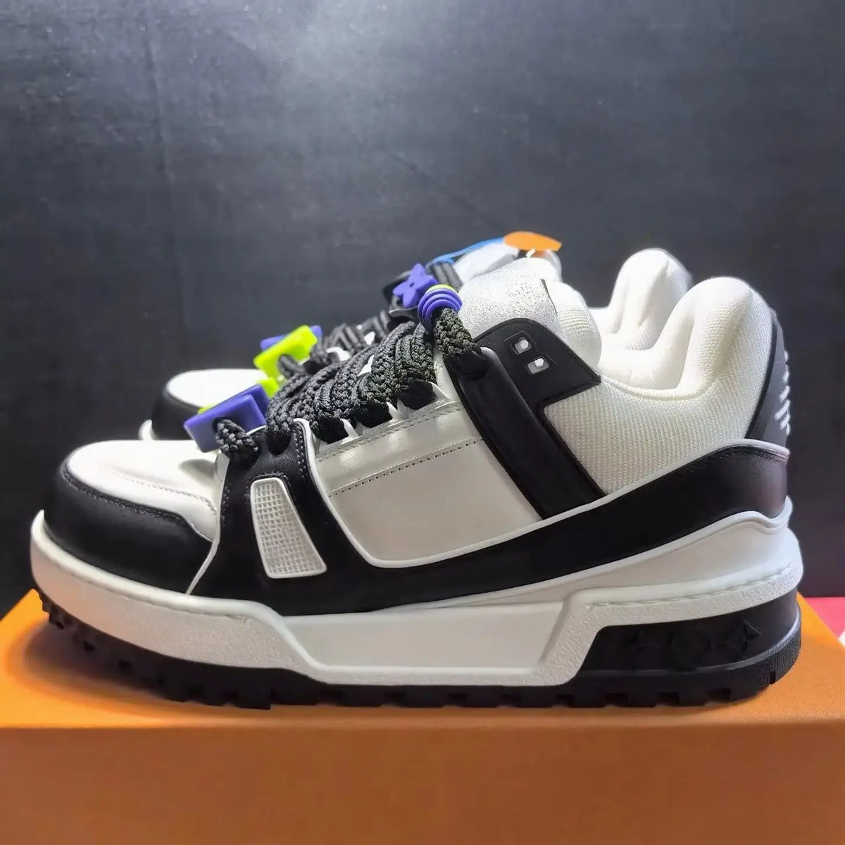 Unisex Black White Color Block Platform Sneakers, Chunky Lace Up Thick Sole Casual Streetwear Shoes