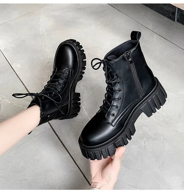 2022 New Women White Ankle Boots PU Leather Thick Sole Lace Up Combat Booties Female Autumn Winter Platform Shoes Woman