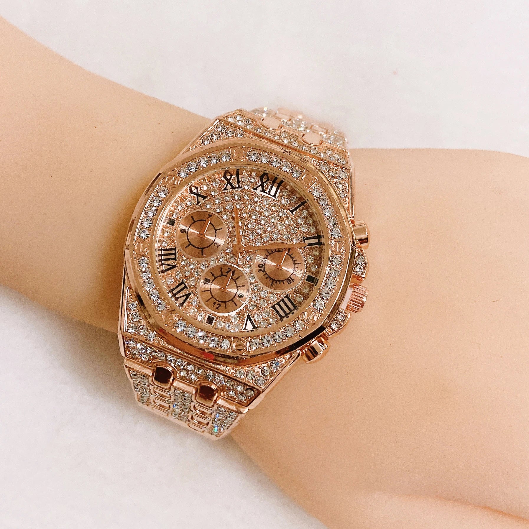 Latest Popular Fashion Gold Plated Bangle Bracelet Watch Wedding Party Gift Birthday Bridal Wristwatch