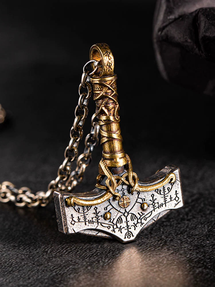 Trendy Men's Scandinavian Carved Quake Silver Single Necklace