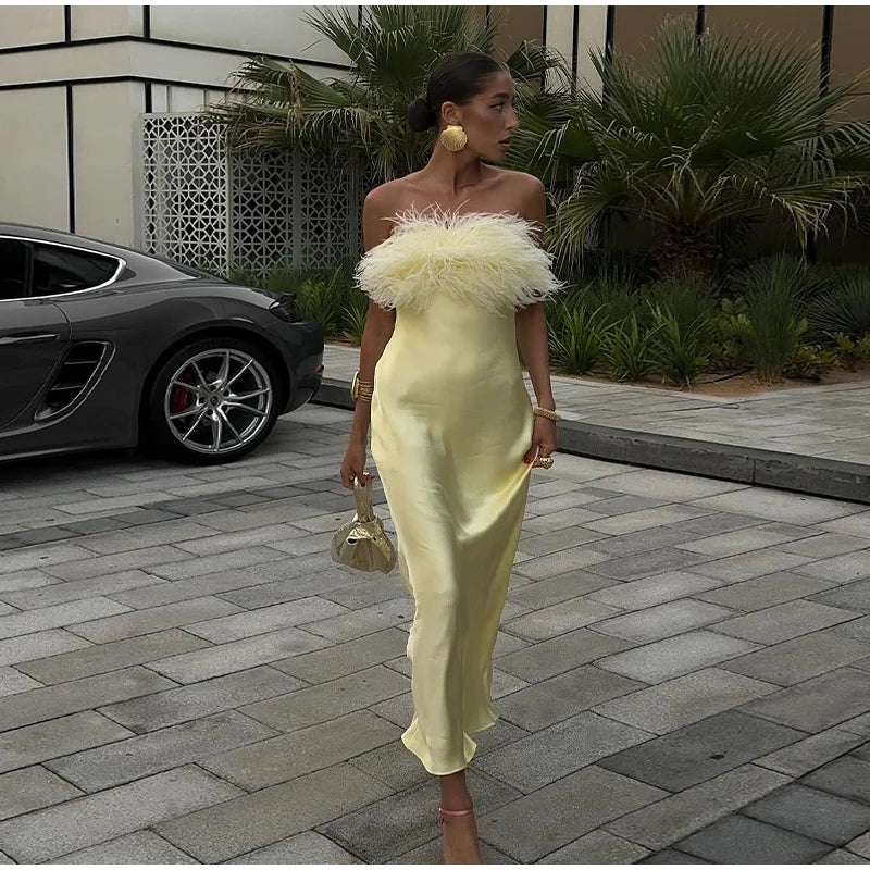 Women's Feather Strapless Dress Fashionable Sleeveless Backless Satin High Waisted Dresses 2026 Party Banquet Women's Gown
