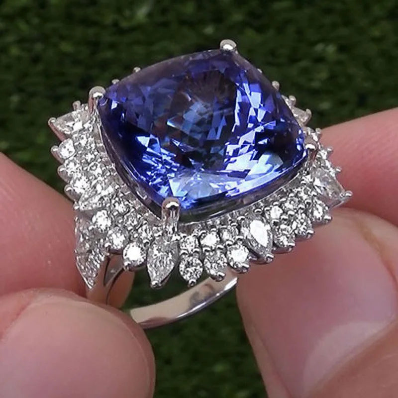 CAOSHI Luxury Blue Crystal Stone Rings with Tiny Flower Cubic Zirconia Pretty Women's Jewelry Elegant Engagement Accessories