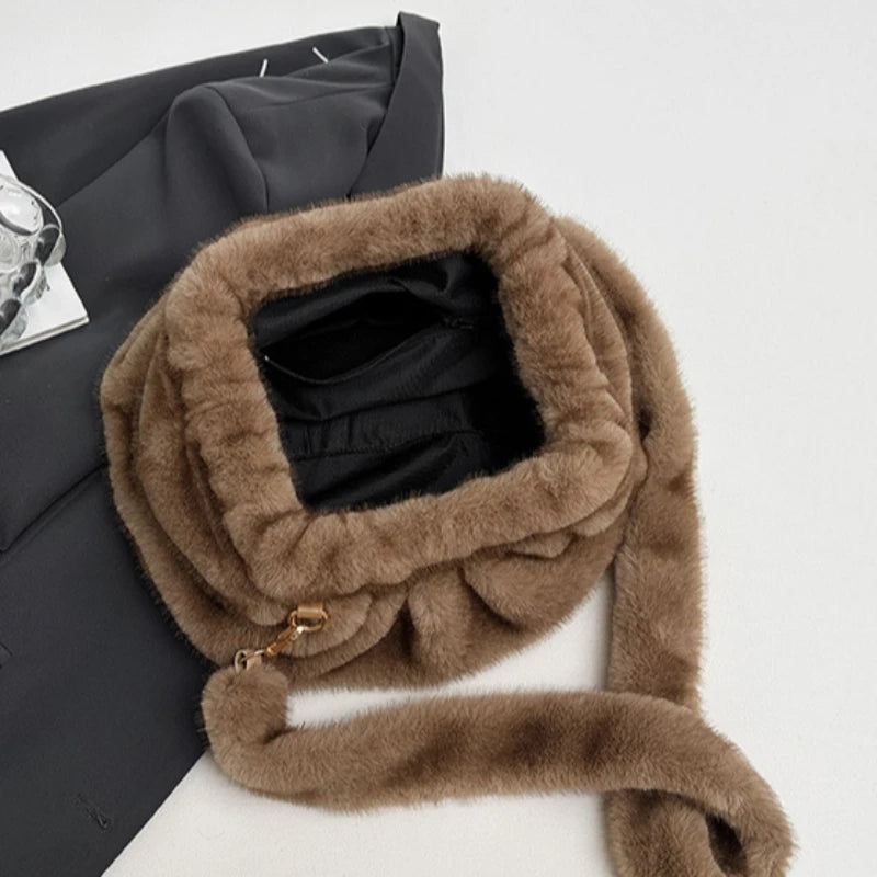 Faux Fur Shell Shoulder Crossbody Bag Women Winter Clutch Bag Vintage Fluffy Cloud Folded Handbag Guangzhou High Quality Bag