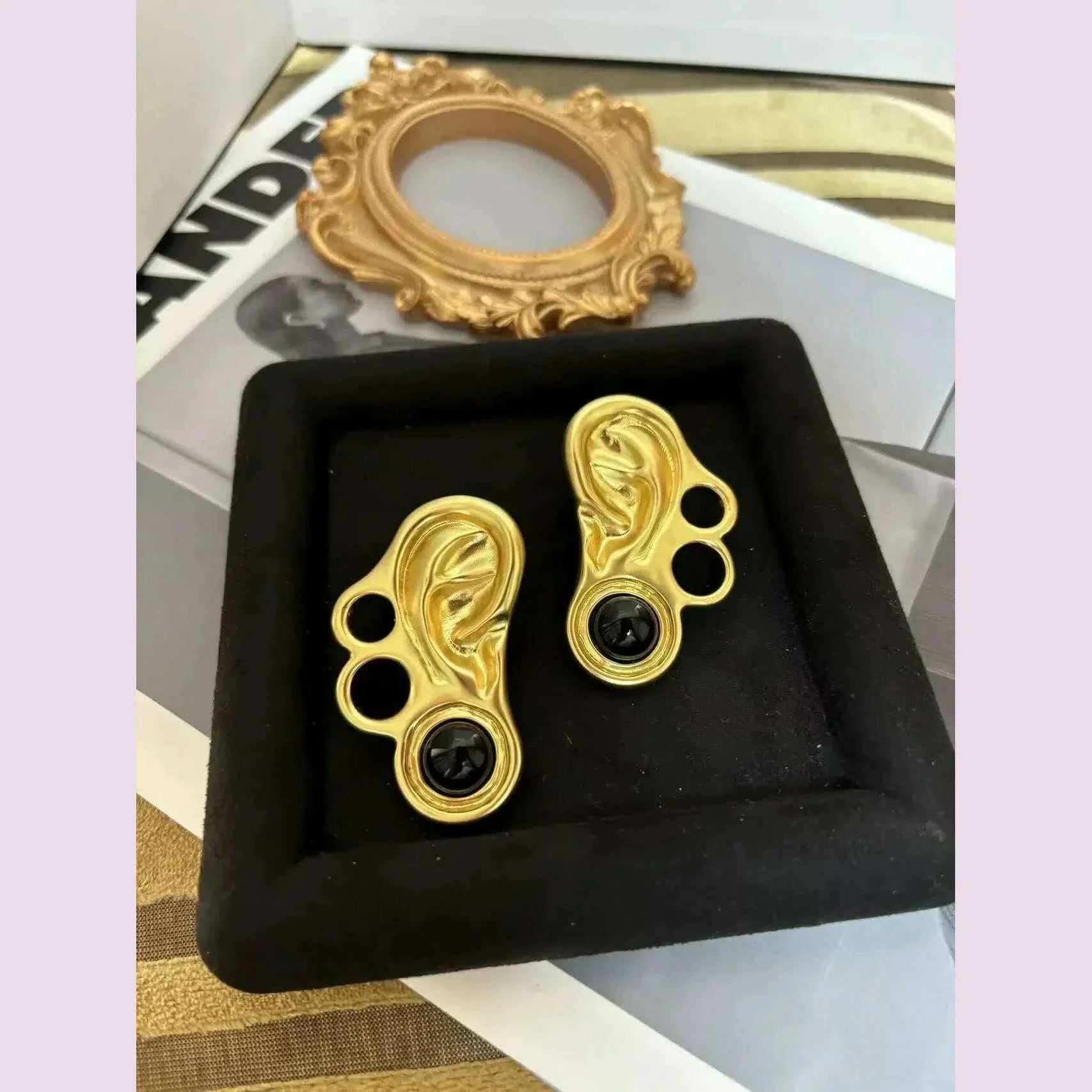 Fashion Luxury Exquisite Surreal Facial Elements Exaggerated Trend Ear Studs Niche design high-quality earrings for women