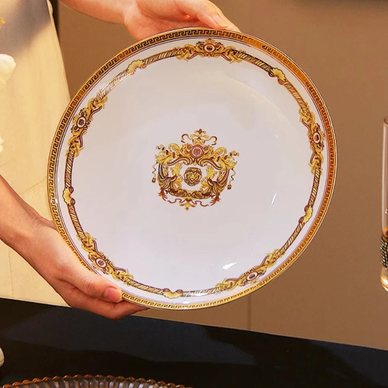 European Gold Luxury Tableware Designer Wedding Party Fine Bone China Dinnerware Sets Christmas Restaurant Vaisselle Dishes