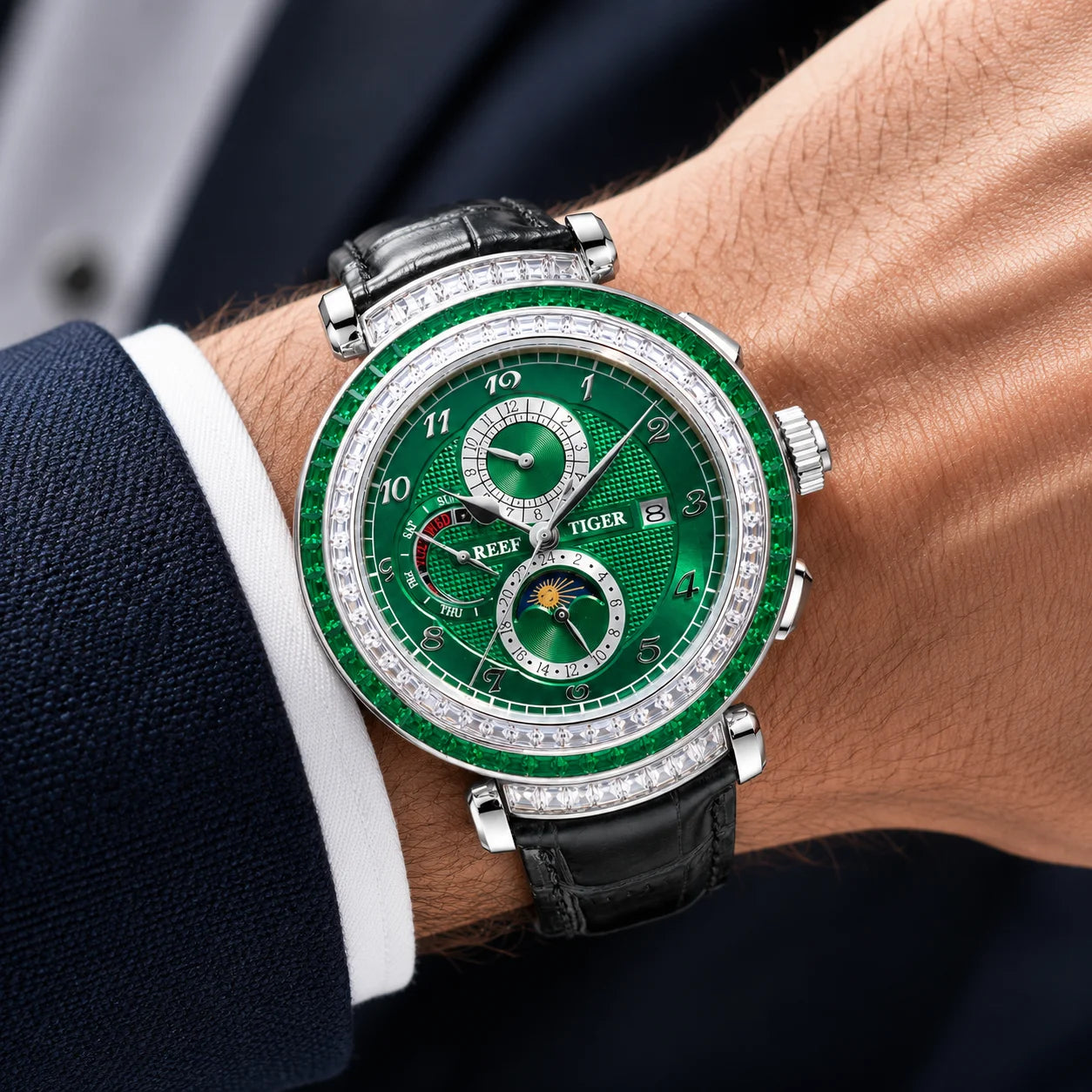 Reef Tiger Luxury Men's Automatic Mechanical Watch Green Dial Moon Phase Date Genuine Leather Strap Waterproof Dress...