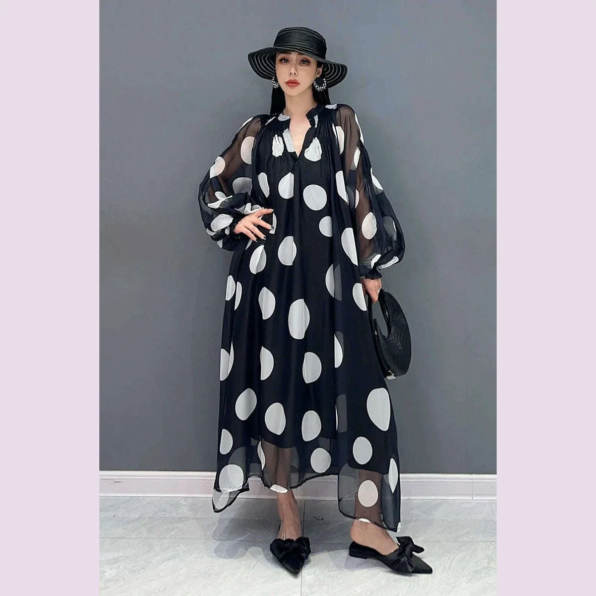 Vefadisa 2025 Summer New Dress Chiffon Printed Polka Dot Puff Sleeves V-neck Long Dress Loose And Elegant HLX007