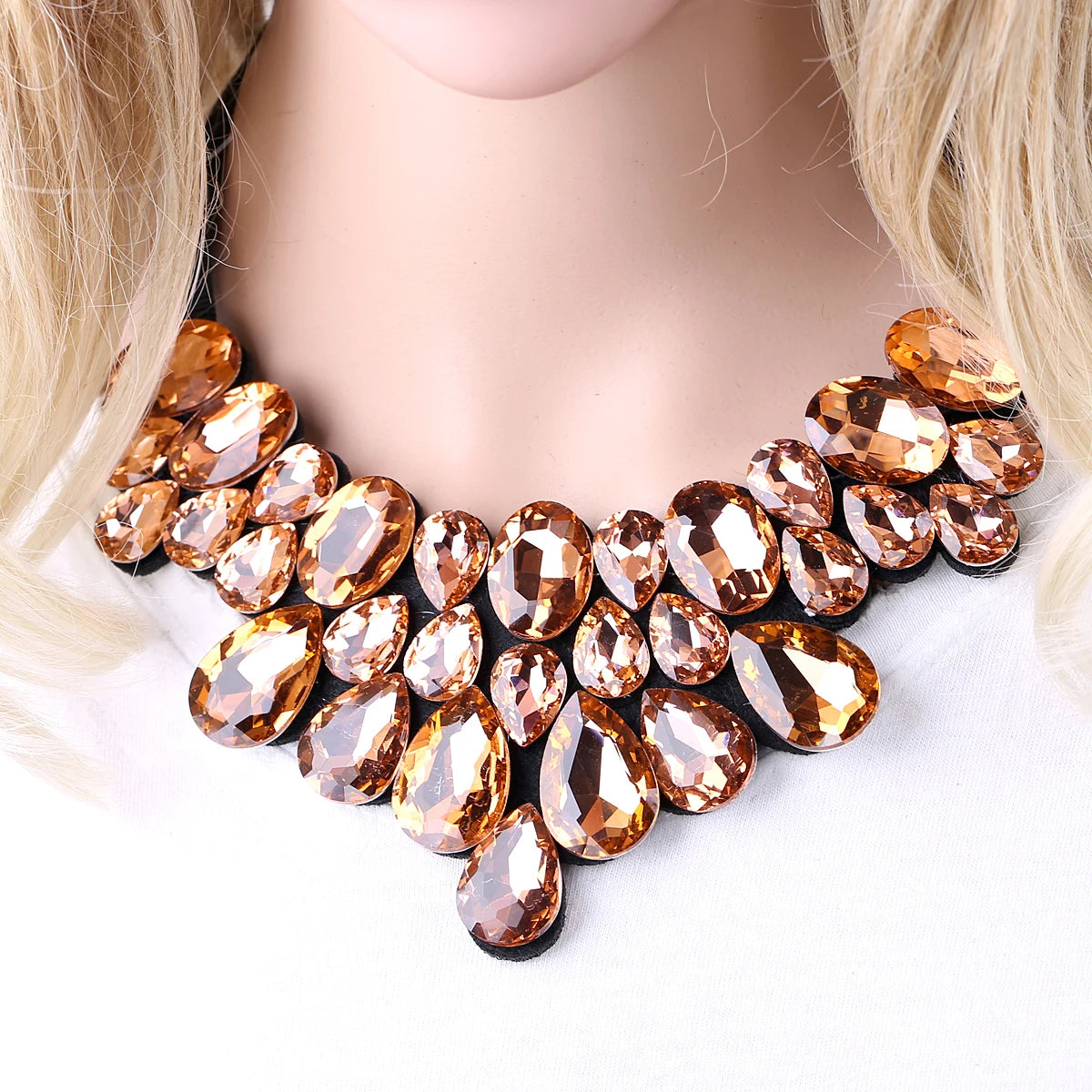 Fashion Bohemia Crystal Choker Necklace Jewelry for Women Handmade Chunky Pendant Collar Accessory Wedding Party Prom...