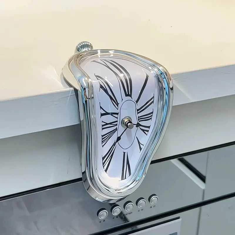 Fashion Minimalist Wall Clocks Design Bathroom Kitchen Interior Wall Clocks Modern Xenomorph Horloge Murale Ornaments Home Decor