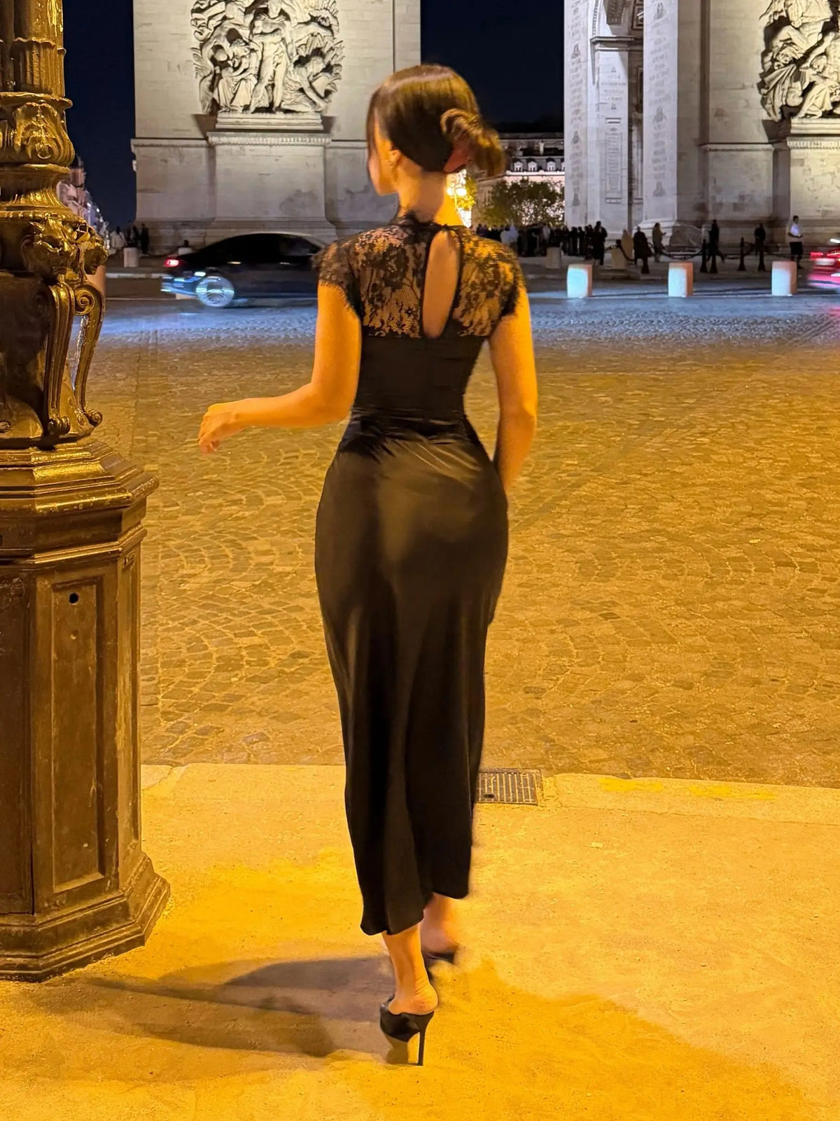 Black Lace High Neck Evening Dress Long Sleeve Sheer Corset Formal Gown Elegant Party Wear
