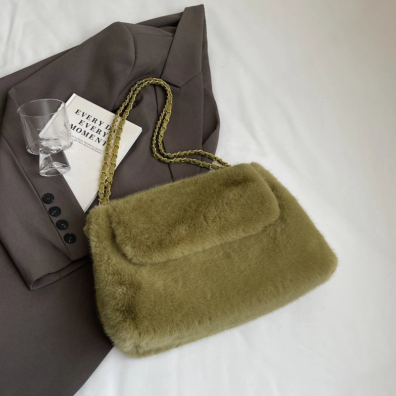 Fashion White Plush Tote Bag Women Casual Large Capacity Chain One Shoulder Bags Autumn/Winter New Fake Fur Handbag Trend