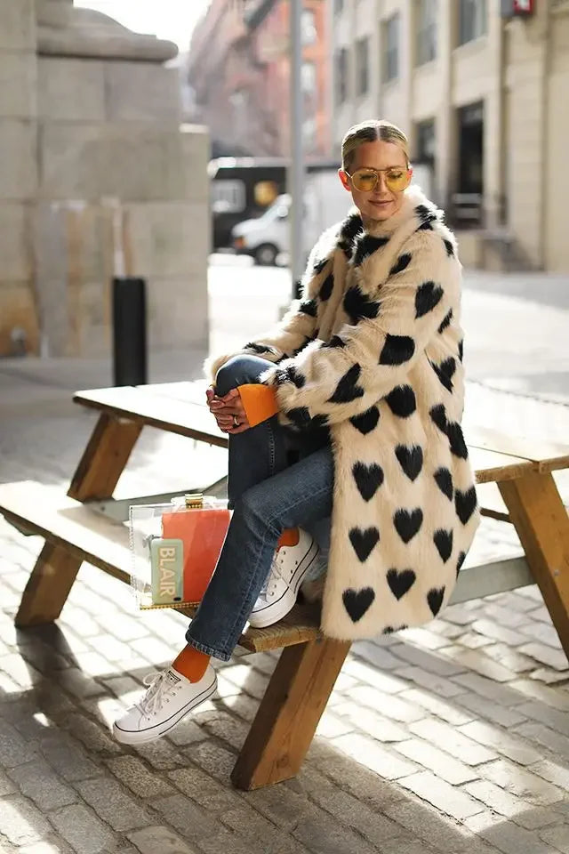 Winter Fashion Week Fashion Long Love Heart Pattern High Quality Faux Fox Fur Coat Women Jacket