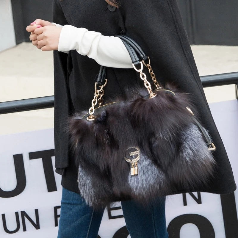 Fox Fur Women's Bag Fashion Large Capacity Furry Women's Handbag Designer Luxury Bag Handheld Crossbody High End Furry Bags Big