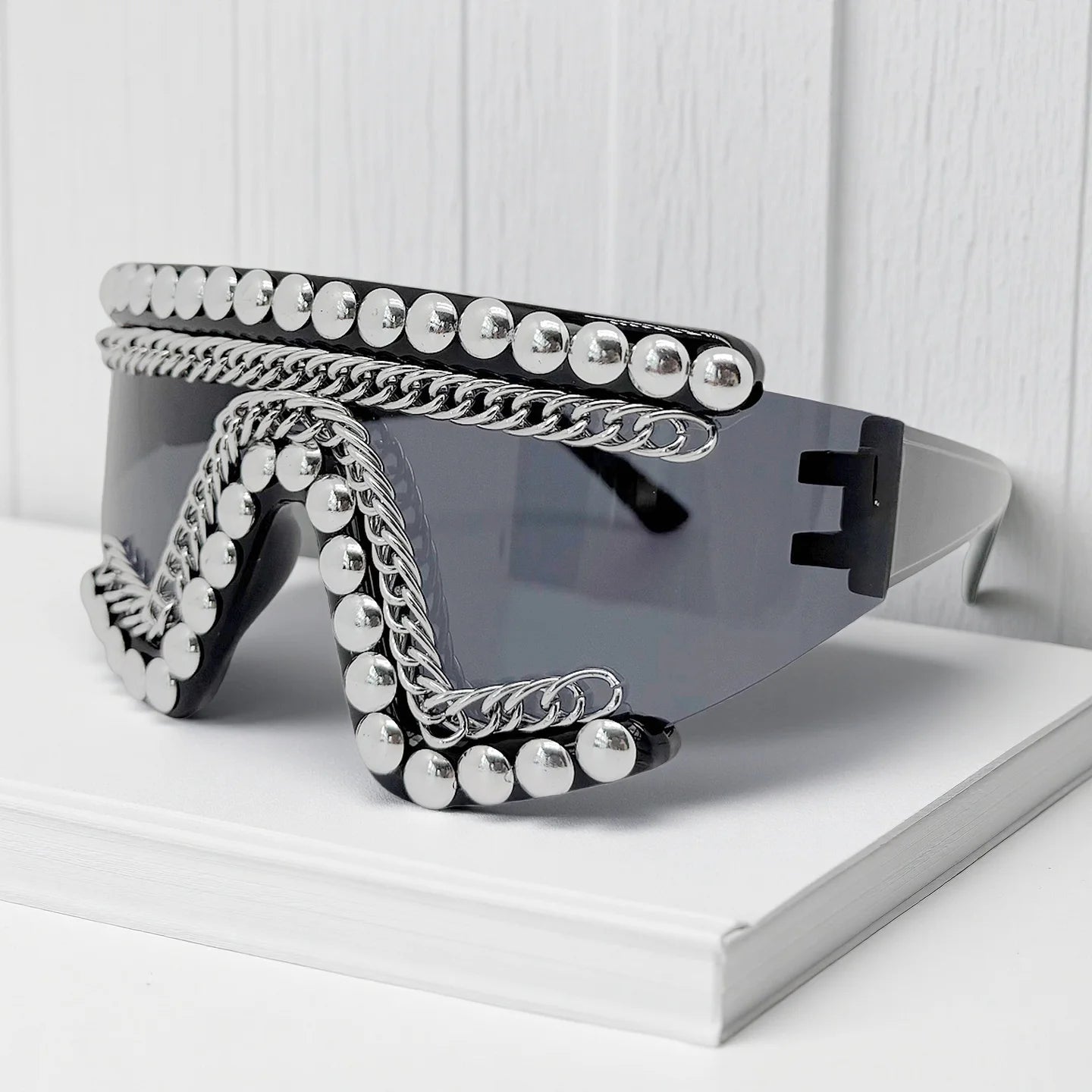 Punk Style One-piece Large Frame Sunglasses with Metal Chain Stud Women and Men Treny Exaggertated Unique Sun Glasses...