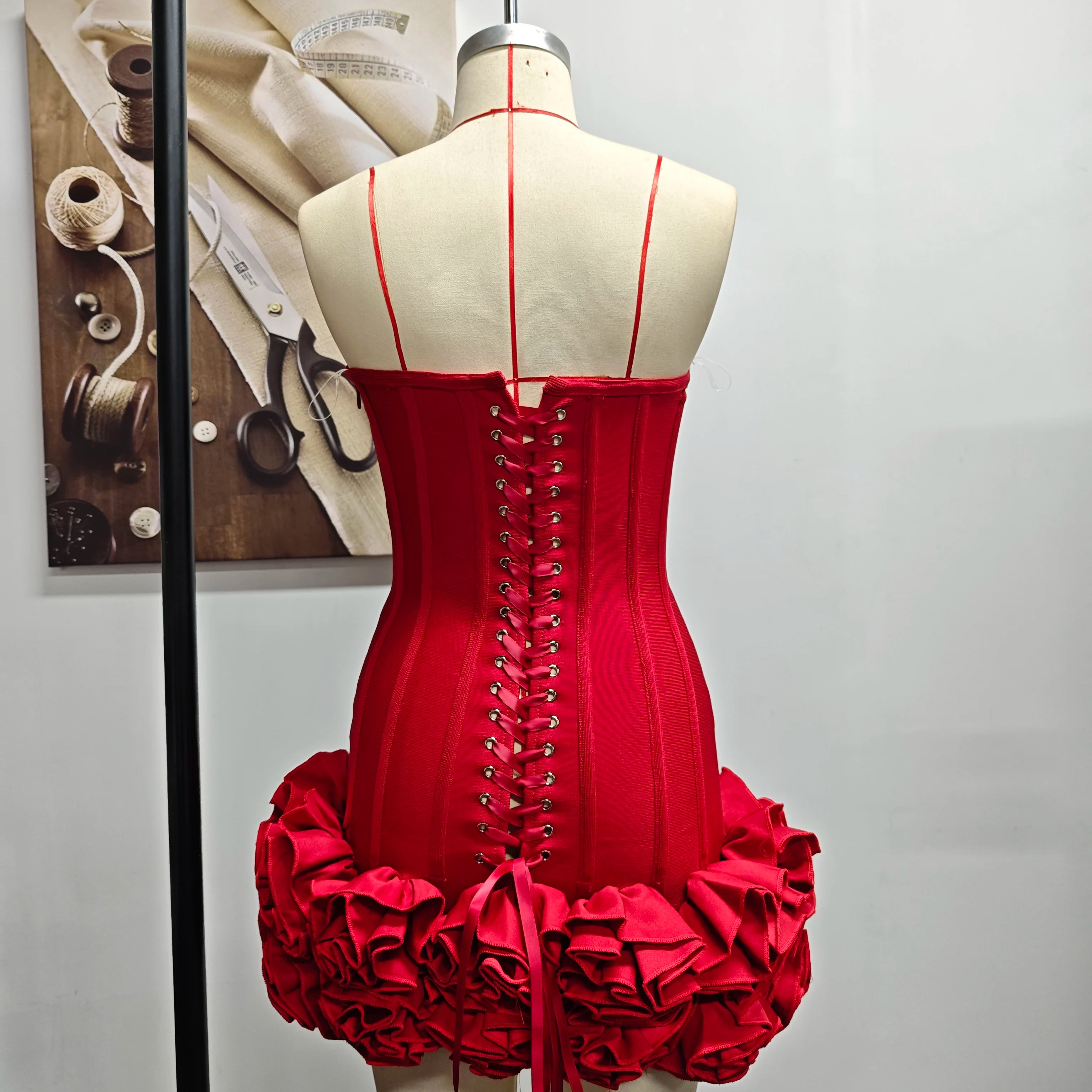 Stereoscopic Flowers Back Laceing Strapless Solid Bandage Mini Evening Dress Sweet Woman Birthday Party Patchwork Lace Up Dress