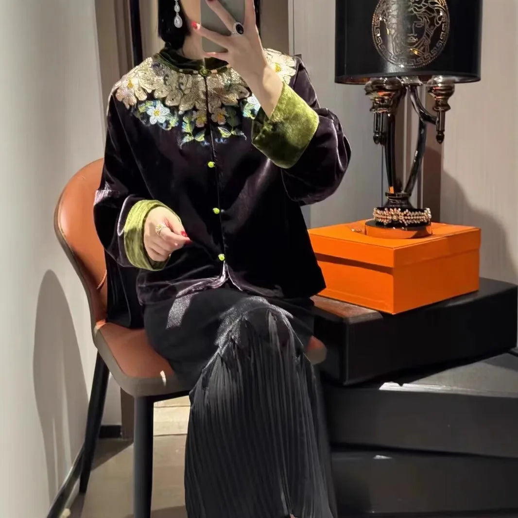 New Chinese Style Women's Velvet Jacket Heavy Embroidery Warm Cotton Coat Autumn Winter Cotton Padded Fashionable Little Cott...