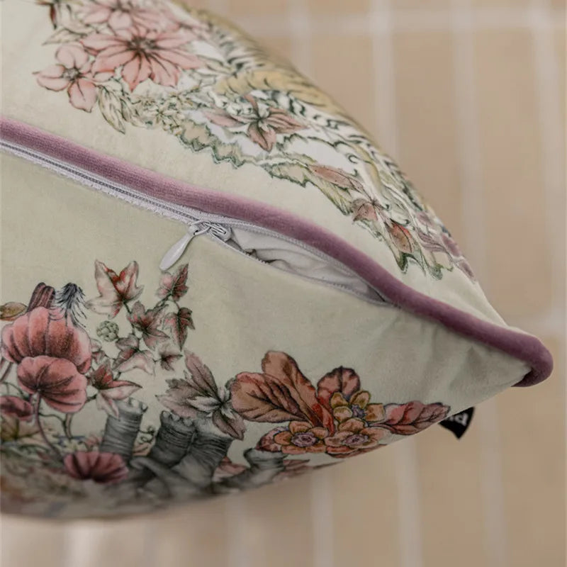 Vintage Floral Velvet Throw Pillow Covers Home Art Deco Pillowcase Square Pillow Case Cushion Cover for Bed Sofa Living Room Car