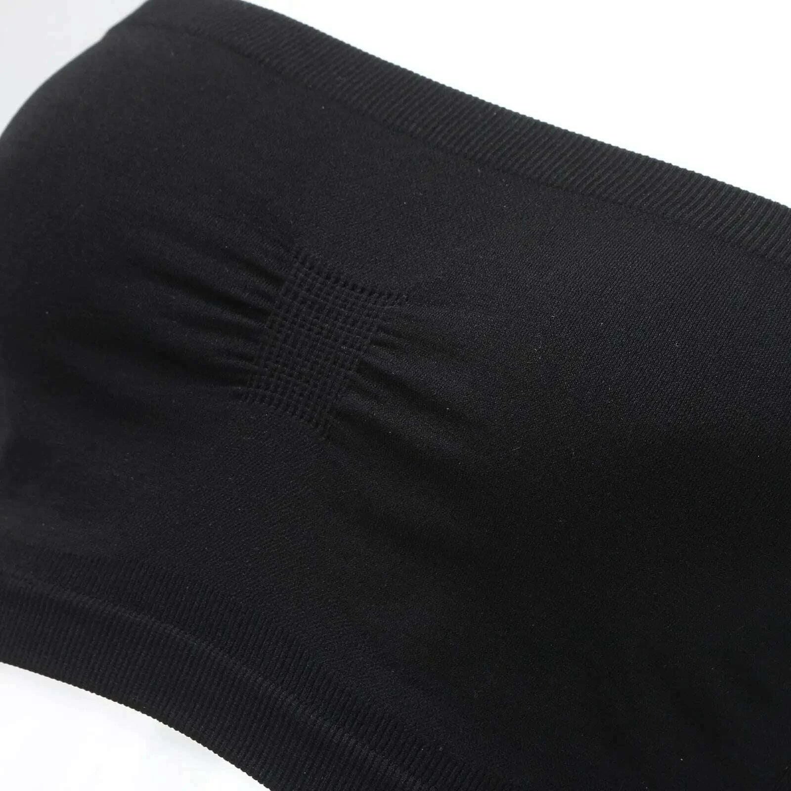 Women’s Strapless Seamless Tube Top Bra Anti-Slip Wireless Bandeau for Summer Outfit