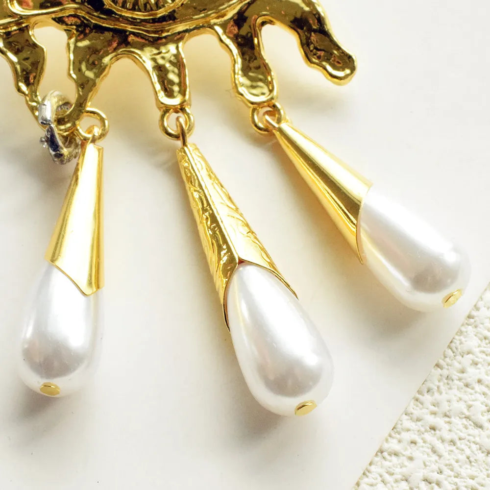 Vintage Ethnic Metal Alloy Gold-Plated Eyes Dangle Earrings For Women Jewelry Fashion Show Statement Earrings...