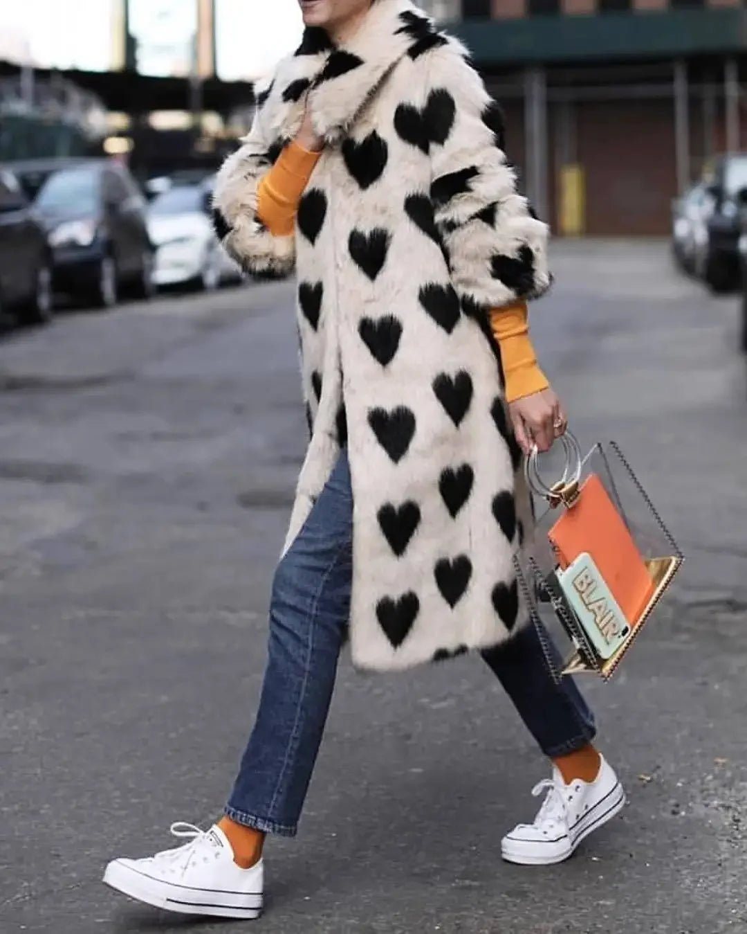 Winter Fashion Week Fashion Long Love Heart Pattern High Quality Faux Fox Fur Coat Women Jacket
