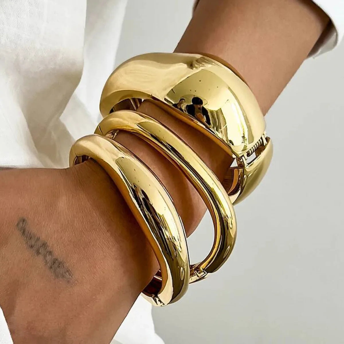 Ingemark 3 Styles Punk Metal Spring Wide Bangles Women Hip Hop Gold Color Geometric Arm Bracelets Grunge Jewelry...