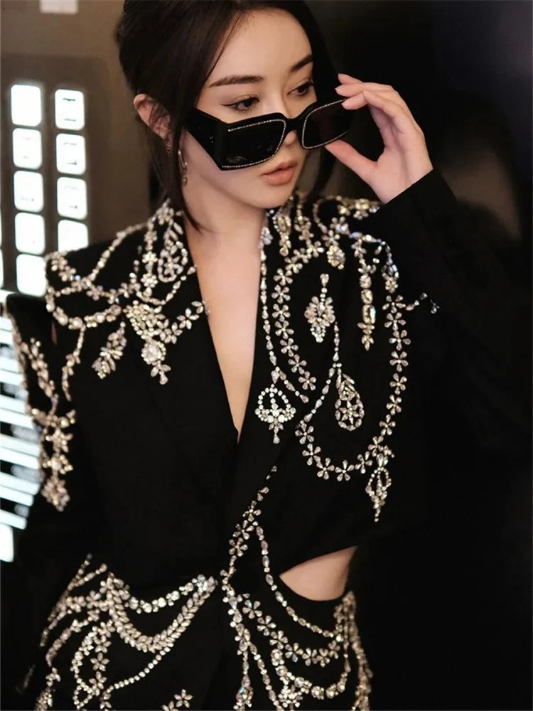Luxury Women Crystal Beading Blazer Tops Sexy Backless Hollow Out Suit Coat Runway Designer Long Shiny Baroque Diamonds Jacket