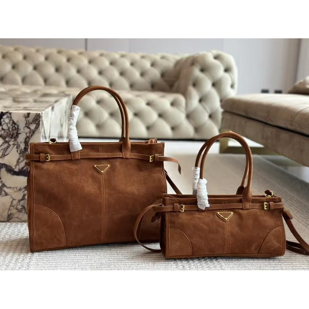 2025 New Casual Versatile Leather Belt Buckle Suede Retro Underarm Bag Premium Texture Niche Handbag Crossbody Bag Shoulder Bag