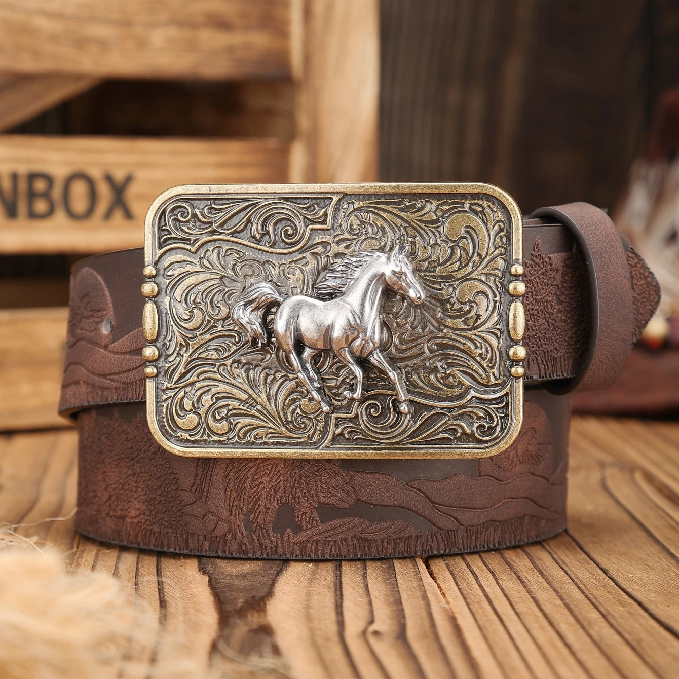 A Western-buckle PU belt suitable for both men and women, a unique and retro brown belt (with perforated nails included)...