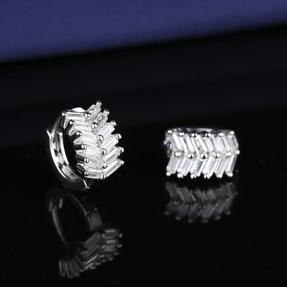 Wholesale Sweet Sapphire Earrings Jewelry Oval Shape Zircon Gemstone Stud Earrings Accessories Women Wedding Engagement...