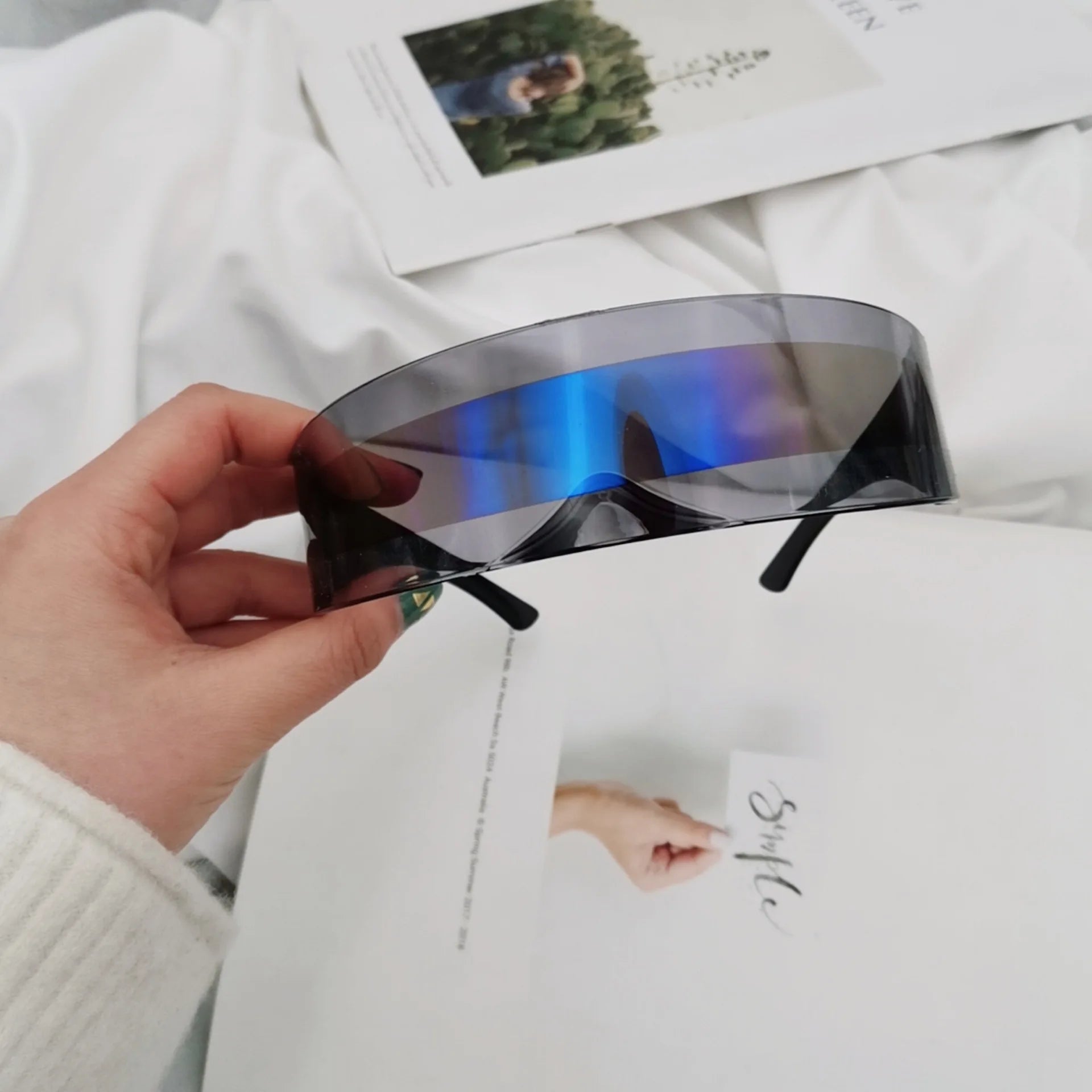 New Arrival Y2k women Sunglasses Laser Eyeglasses technological sense Mirrored Lens Eyewear Glasses integrated Men sun...