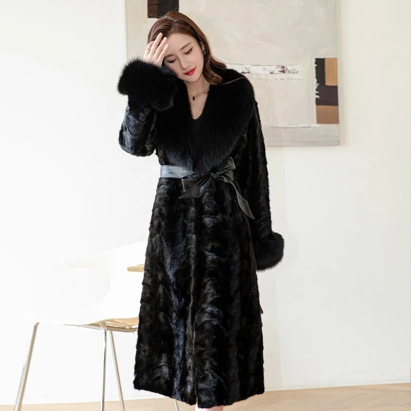 Hot Sales Genuine Mink Fur Fashion New Women's Long Thickened Oversized Fox Fur Collar Warm Mink Coat High Quality Real Fur Coat
