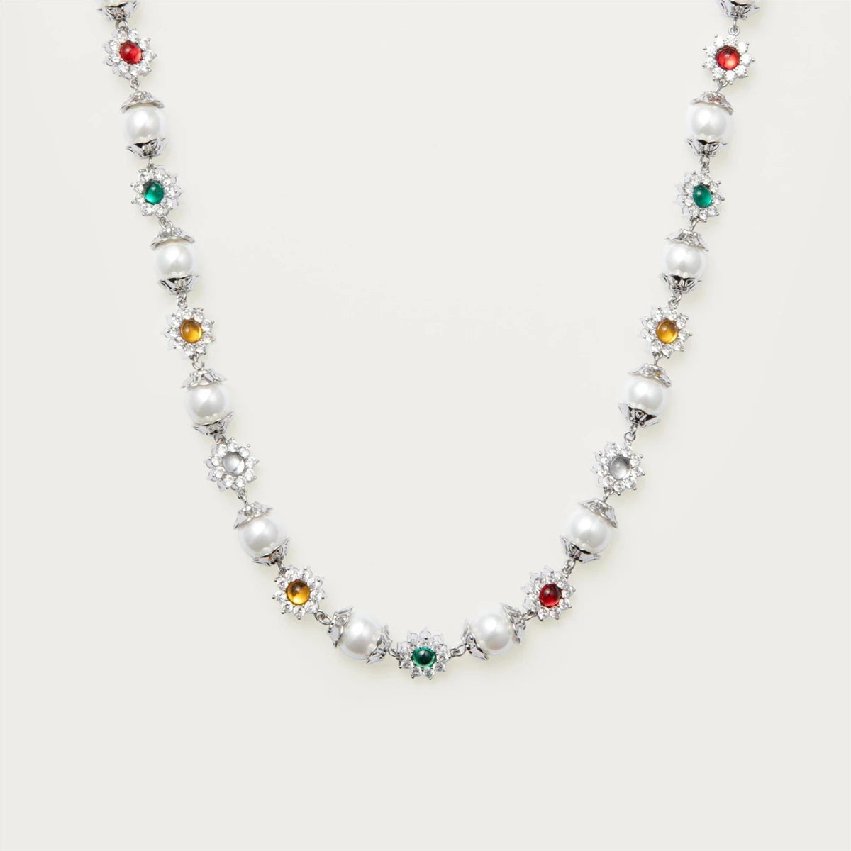 New INS hot selling pearl flower set with diamonds, colorful gemstones, niche fashion, versatile gold-plated necklace