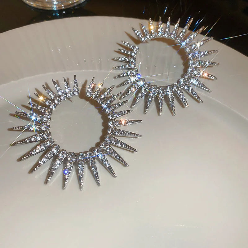 Luxury Exaggerated Crystal Earrings Large Circle Flower Shiny Rhinestone Stud Earrings for Women 2023 Trendy Fashion...
