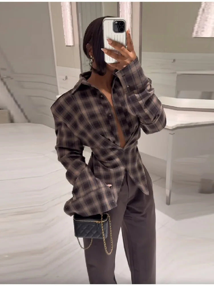 Women Chic Design Sense Plaid Shirt Fashion Casual Waist Cinched Slim Fit Long Sleeved Sexy Shirts Autumn Stylish Women Tops