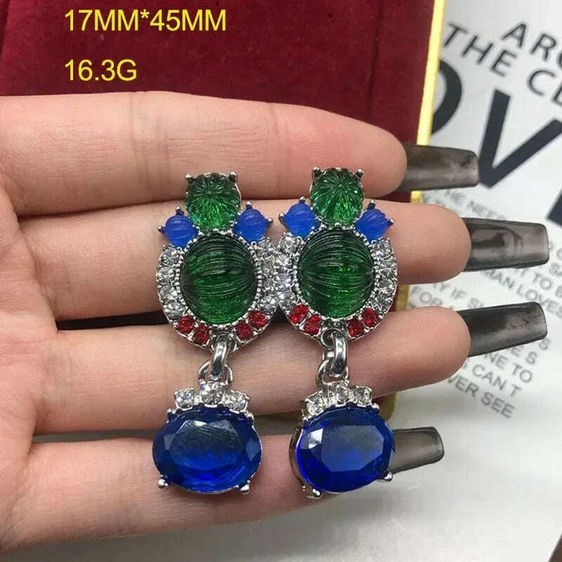 High-End Feel Blue Gemstone Choker Necklace Earrings Suit Fashionable Lockbone Chain Jewelry Set For Special Occasions