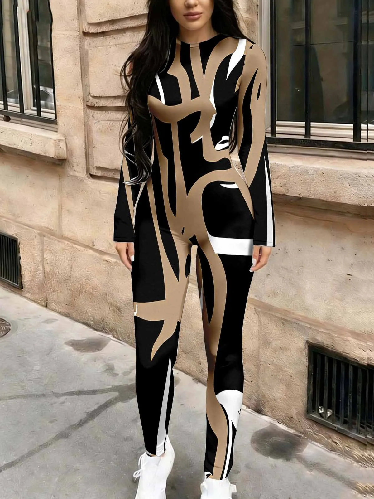 Slim fit long sleeved jumpsuit with elastic fabric that fits the body shape, suitable for commuting and casual wear - Kimlud