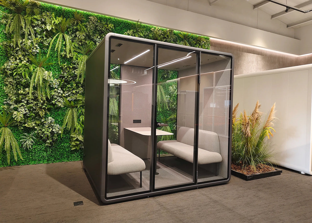 Customized Portable Sound‑Isolated Remote‑Work Booth Indoor Mobile Silent Pod Privacy Home‑Office Study Cabin