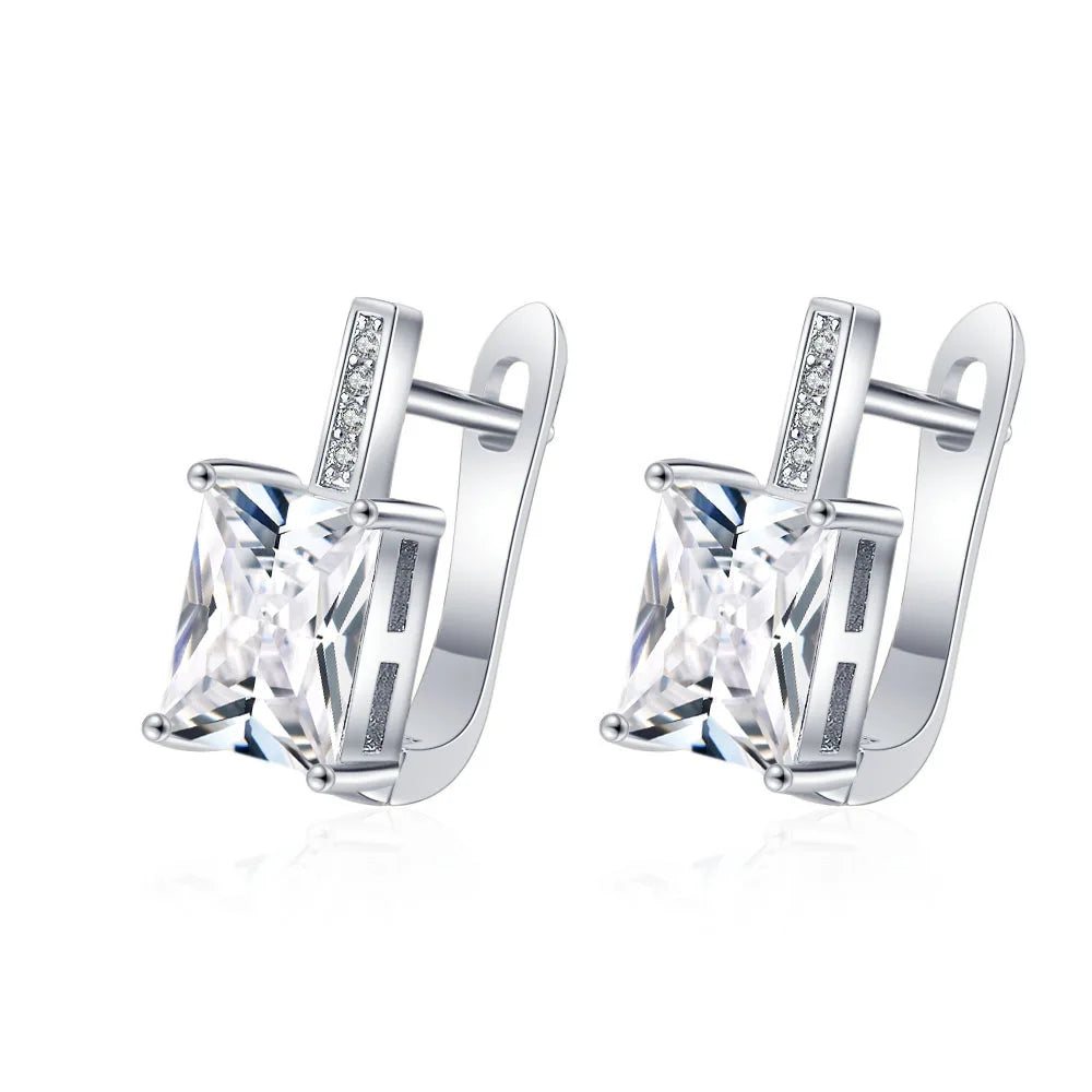 Wholesale Sweet Sapphire Earrings Jewelry Oval Shape Zircon Gemstone Stud Earrings Accessories Women Wedding Engagement...
