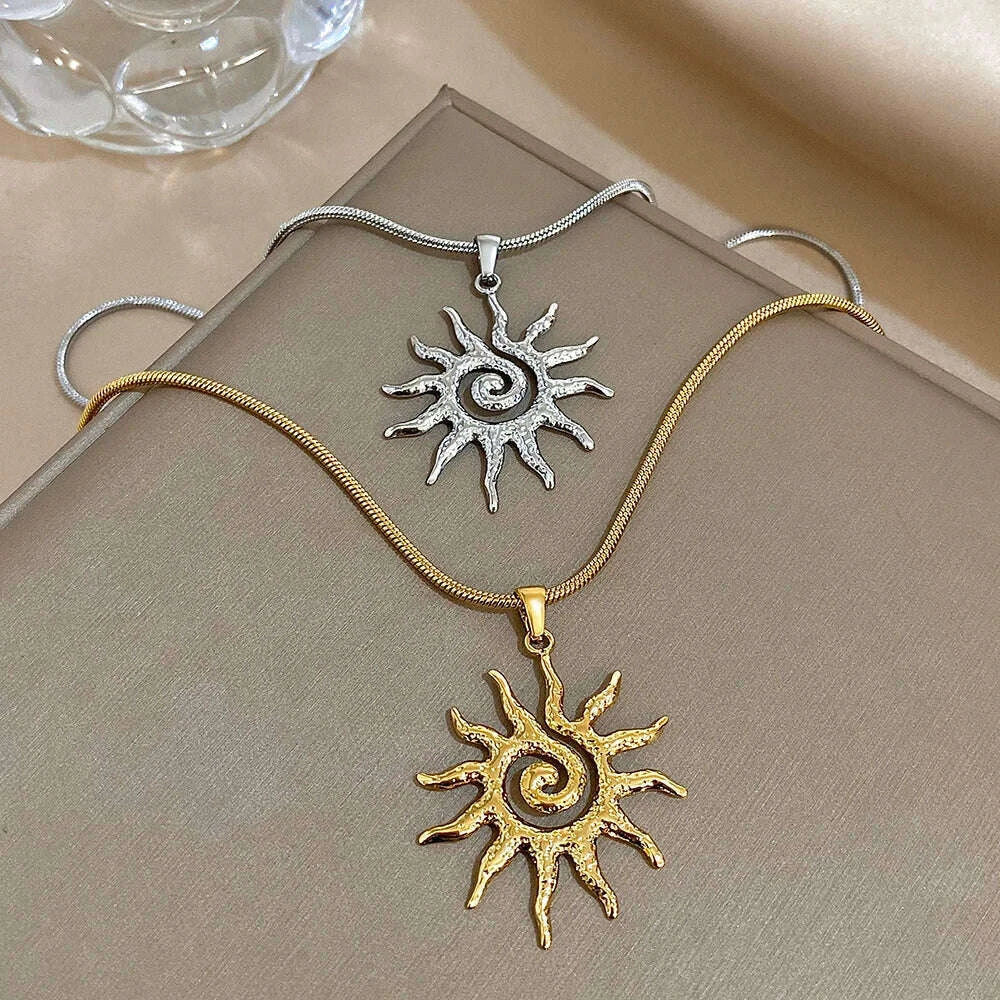 Flashbuy Vintage Chic Sun Shaped Pendant Stainless Steel Necklace Statement Golden Fashion Jewlery Gift