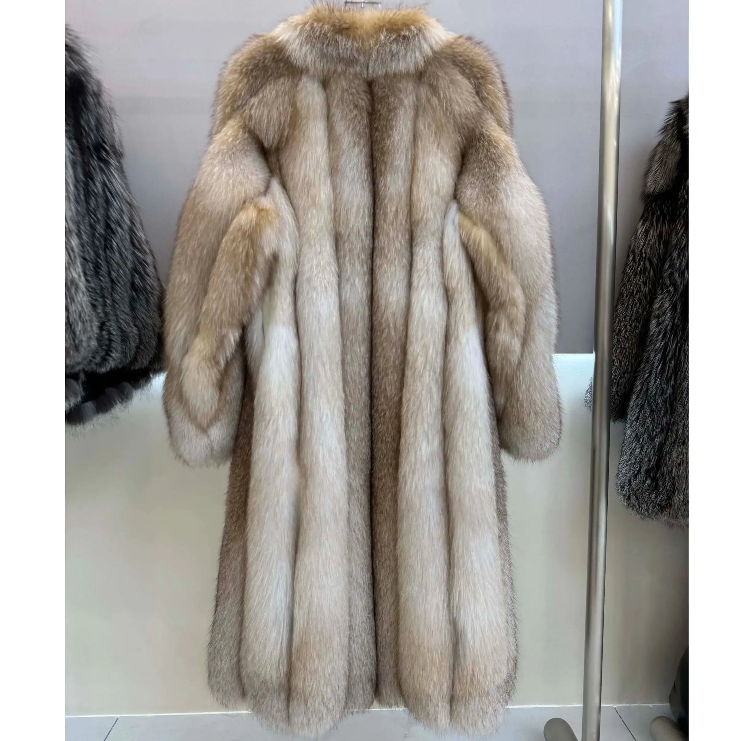 2025 Winter Warm Long Coat Luxury True Fox Leather Coat Women's Fluffy Striped Extra Long Fox Fur Coat
