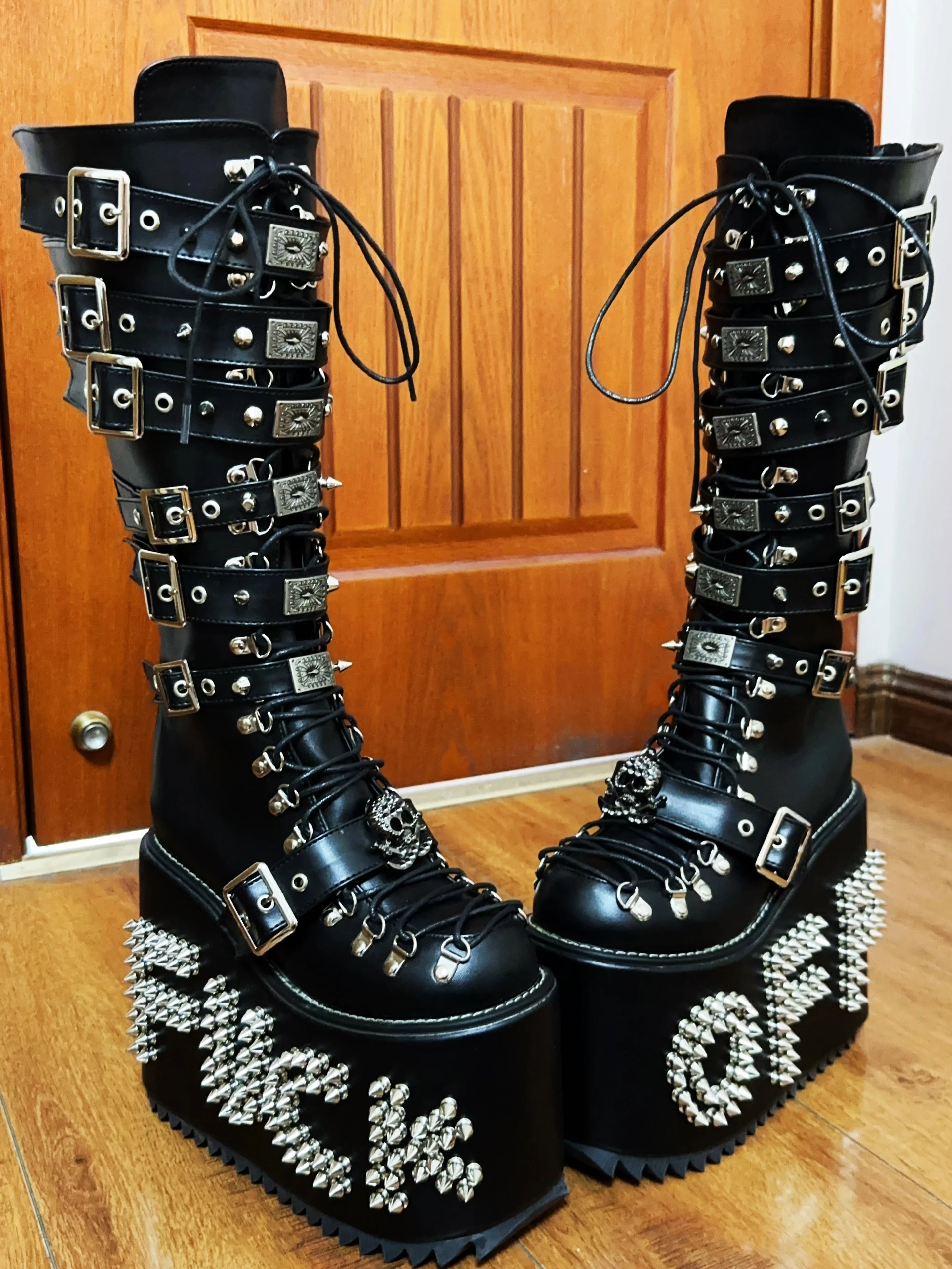 Women Motorcycle Boots women super high thick Heels pumps Cool Lady knight customized boots girl punk Gothic long boots rivets