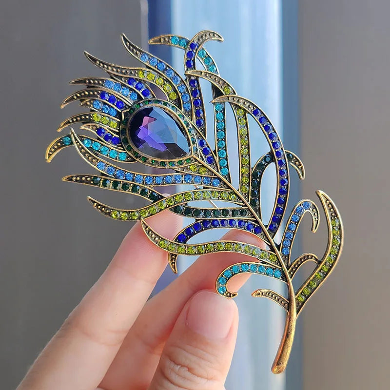 Light Luxury Elegant Zircon Pearl Flower Phalaenopsis Brooch For Women Fashion Sweet Crystal Jewelry Geometry Jewelry...