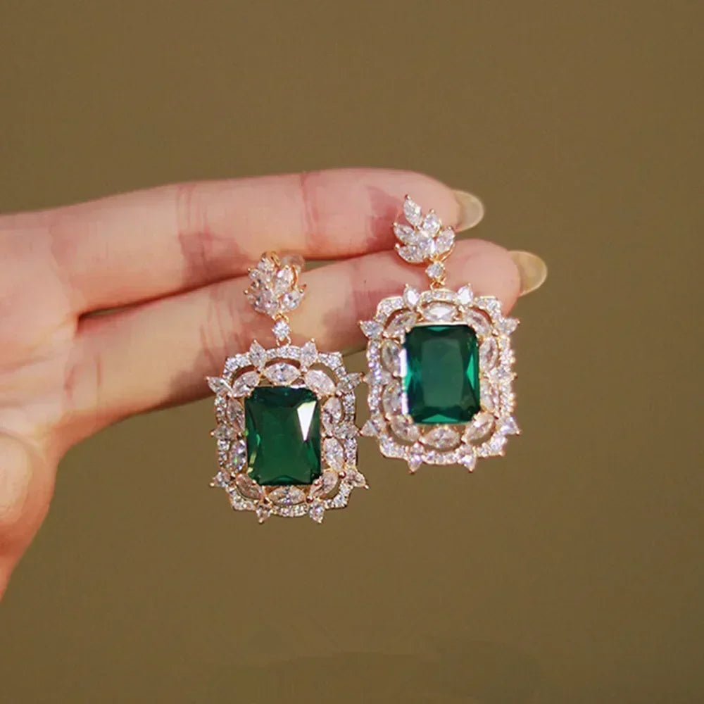 Fashionable Banquet Elegant Emerald Cubic Zirconia Earrings, High-end Inlaid Wedding Style Swaying Jewelry Accessories |...