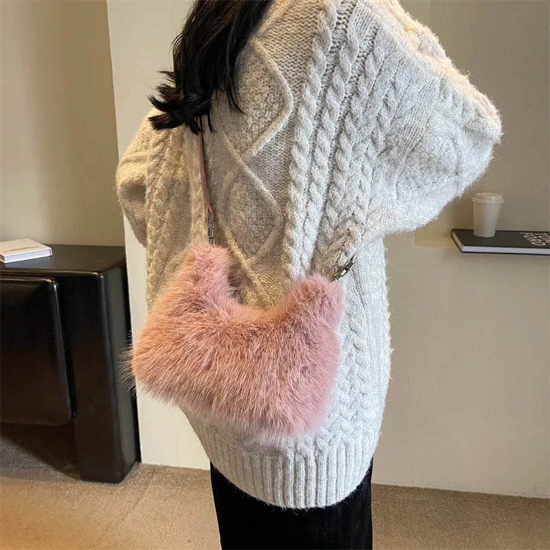 크로스백 여성 가방 2023 New Winter Trend Solid Color Plush Warm Fluffy Crossbody Bag Imitation Fox Hair Shoulder Bag Designer Handbag