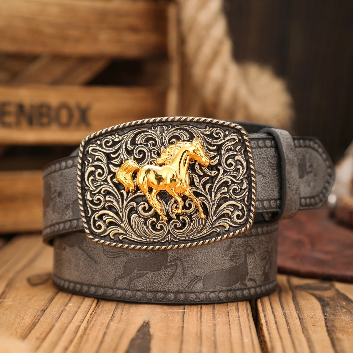 A Western-buckle PU belt suitable for both men and women, a unique and retro brown belt (with perforated nails included)