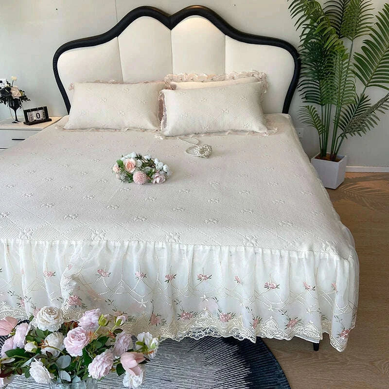 2025 Summer Cool Bed Skirt Sheet Princess Bed Skirt Mattress Ruffled Lace Bedsheet Not Stuffy With Pillowcases Twin Queen Size