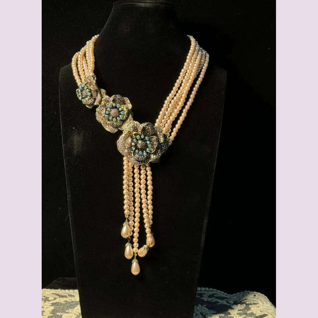 HD Europe and the United States Retro Literature Sweet Heavy Multi-Layer Glaze Inlaid Shiny Rhinestone Flowers Tassel Necklace