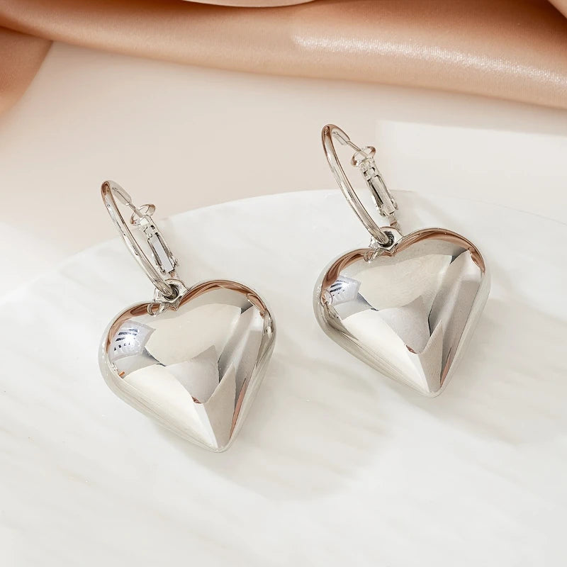 Europe and The United States Fashion Simple Design Love Heart Pendant Earrings Women's Daily Versatile Holiday Jewelry Gifts