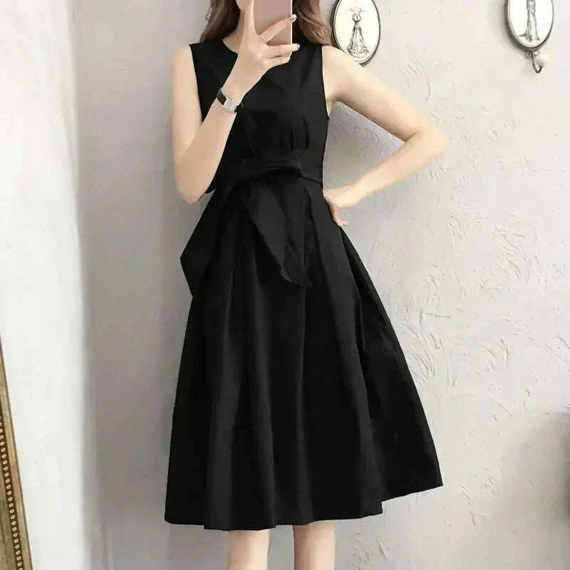 French Vintage Design Unique Summer New Hepburn Style Goddess Elegant Sleeveless Dress Fairy System Women's Dress China Origin