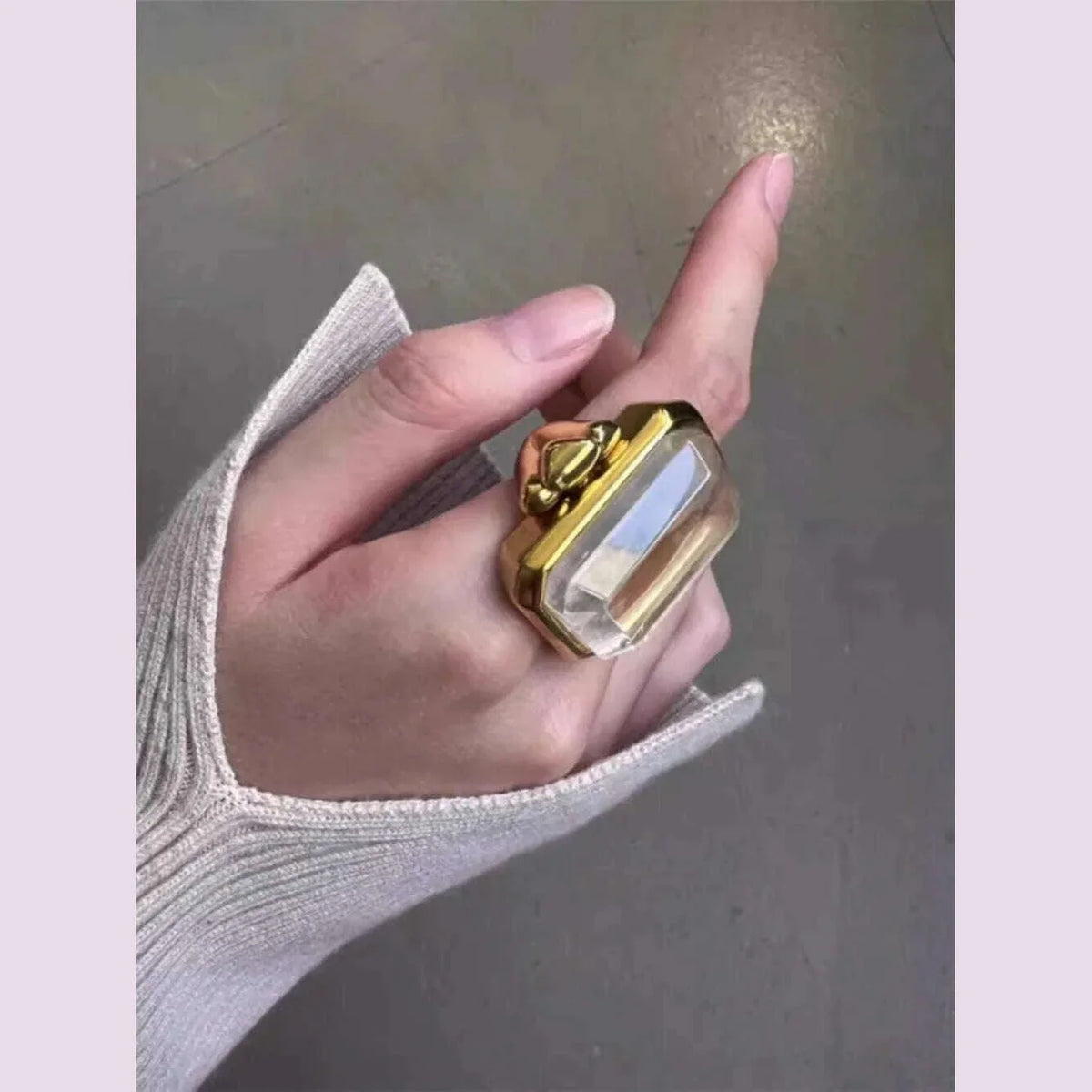 Fashion Square Natural Stone Crystal Ring Gold Color Metal for Women Brass Jewelry 2024 Light Luxury European And American